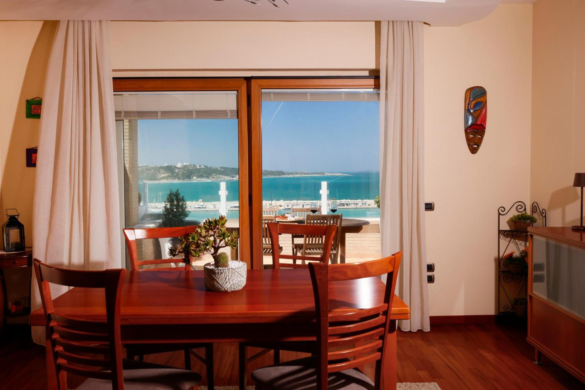L'Attico Sul Mare - Exclusive Penthouse, เวียสเต ห้อง รูปภาพ